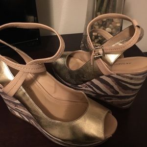 Antonio Melani 3inch gold and zebra print wedges